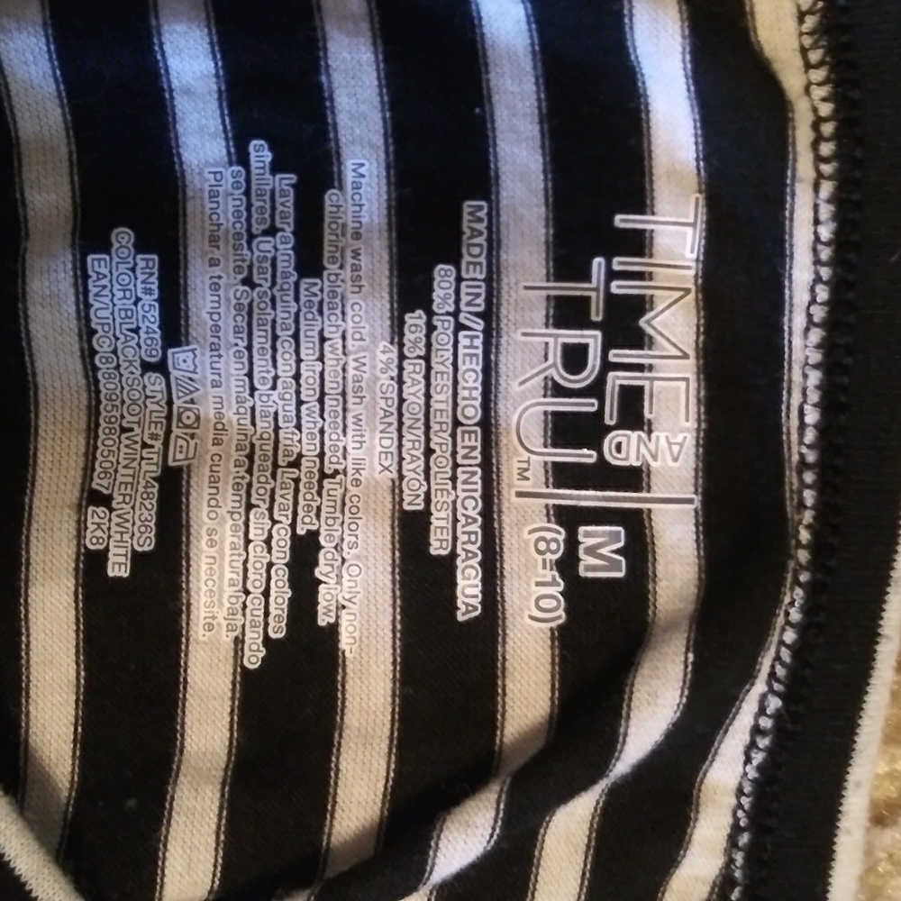 Black & white long sleeve - Picture 3 of 3